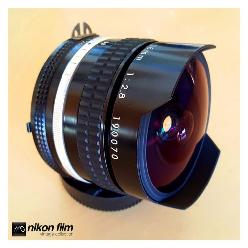 11036 Nikkor 16mm F2.8 Ai S Soft Case 190070 3 scaled
