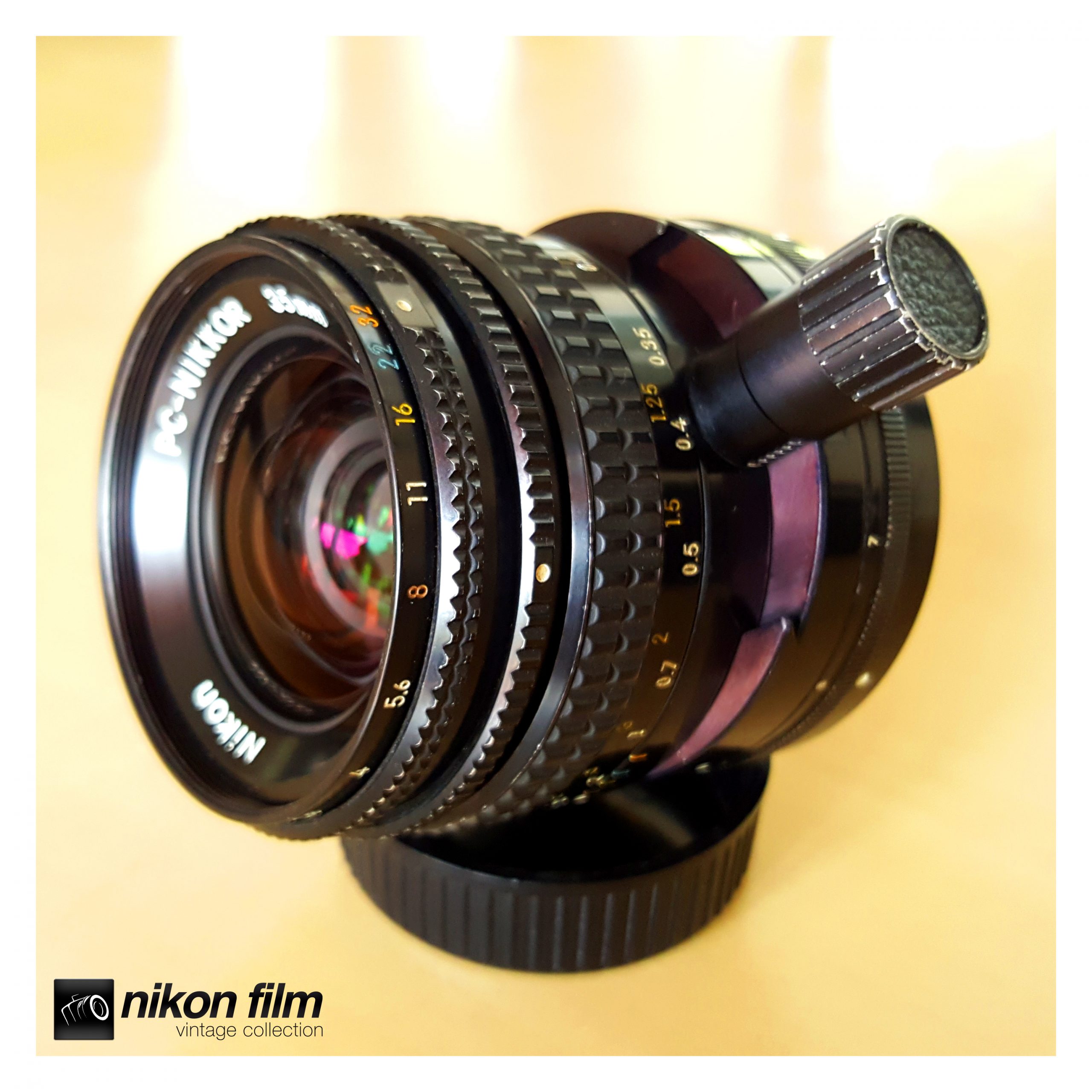 Nikon PC-Nikkor 35mm F/2.8 AiS - Bag -