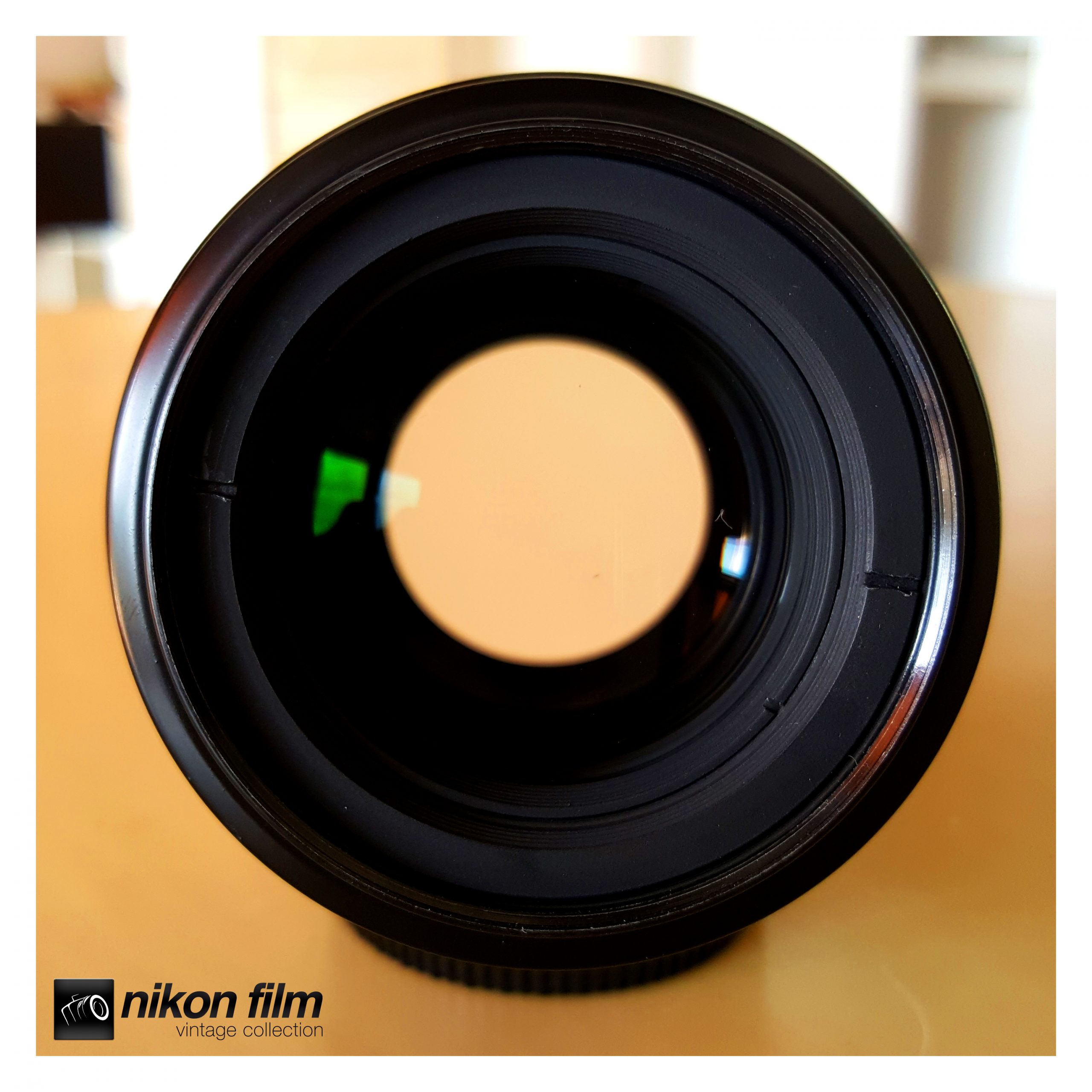 Nikon Micro-Nikkor 105mm F/2.8 AiS - Boxed