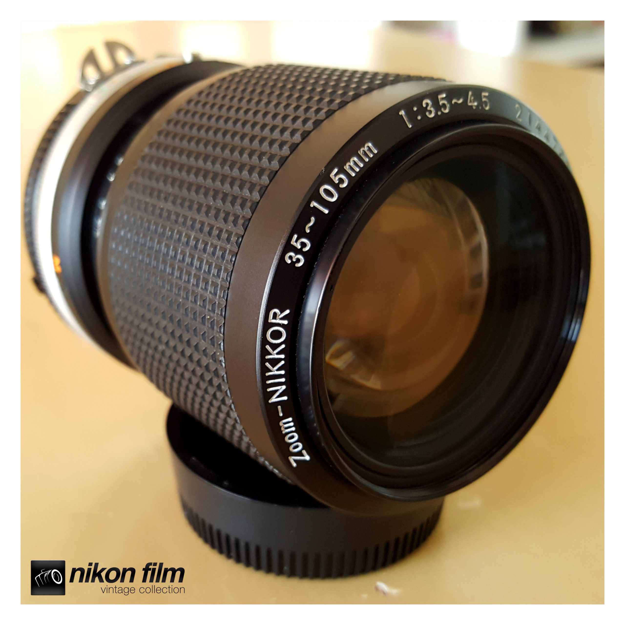 Nikon FE2 シルバー　35~105mm 1:3.5~4.5
