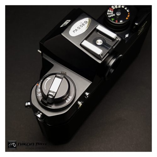 21002 Nikon Nikkormat EL Body Only black Boxed 5542403 5 scaled