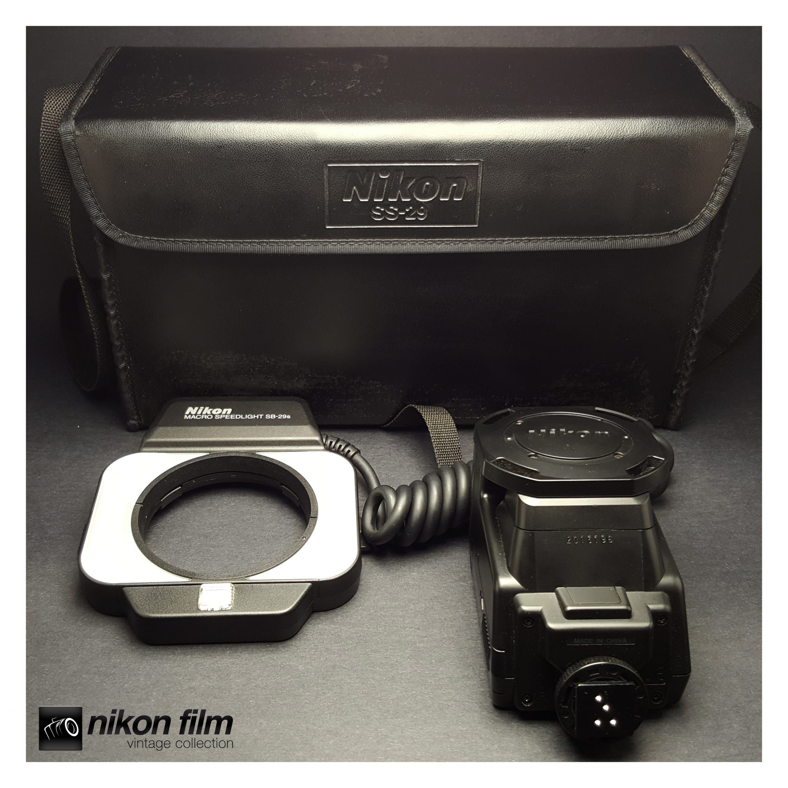 Nikon SB-29s Macro & Close Up Speedlight - Case