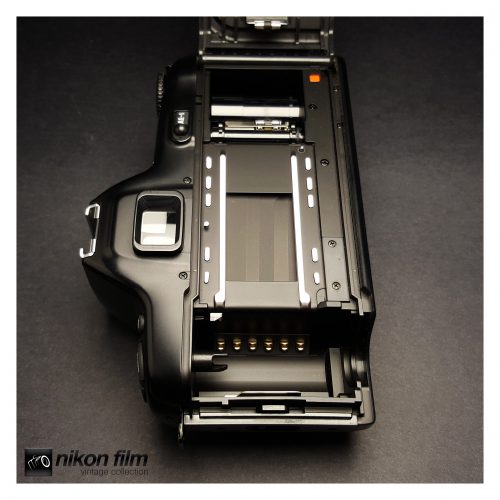 21030 Nikon F 601M Body Only black Film Camera Boxed 5 scaled