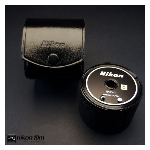 31090 Nikon MZ 1 250 F2F3 Film Magazine Case 1 scaled