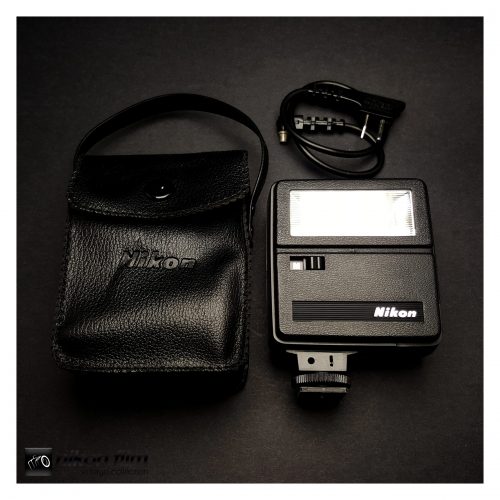 33027 Nikon SB 4 Nikkormat Non TTL Flash Case 1 scaled