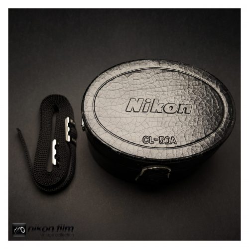 36048 Nikon CL 50A Hard Lens Case UW 28mm f3.5 Boxed 2 scaled