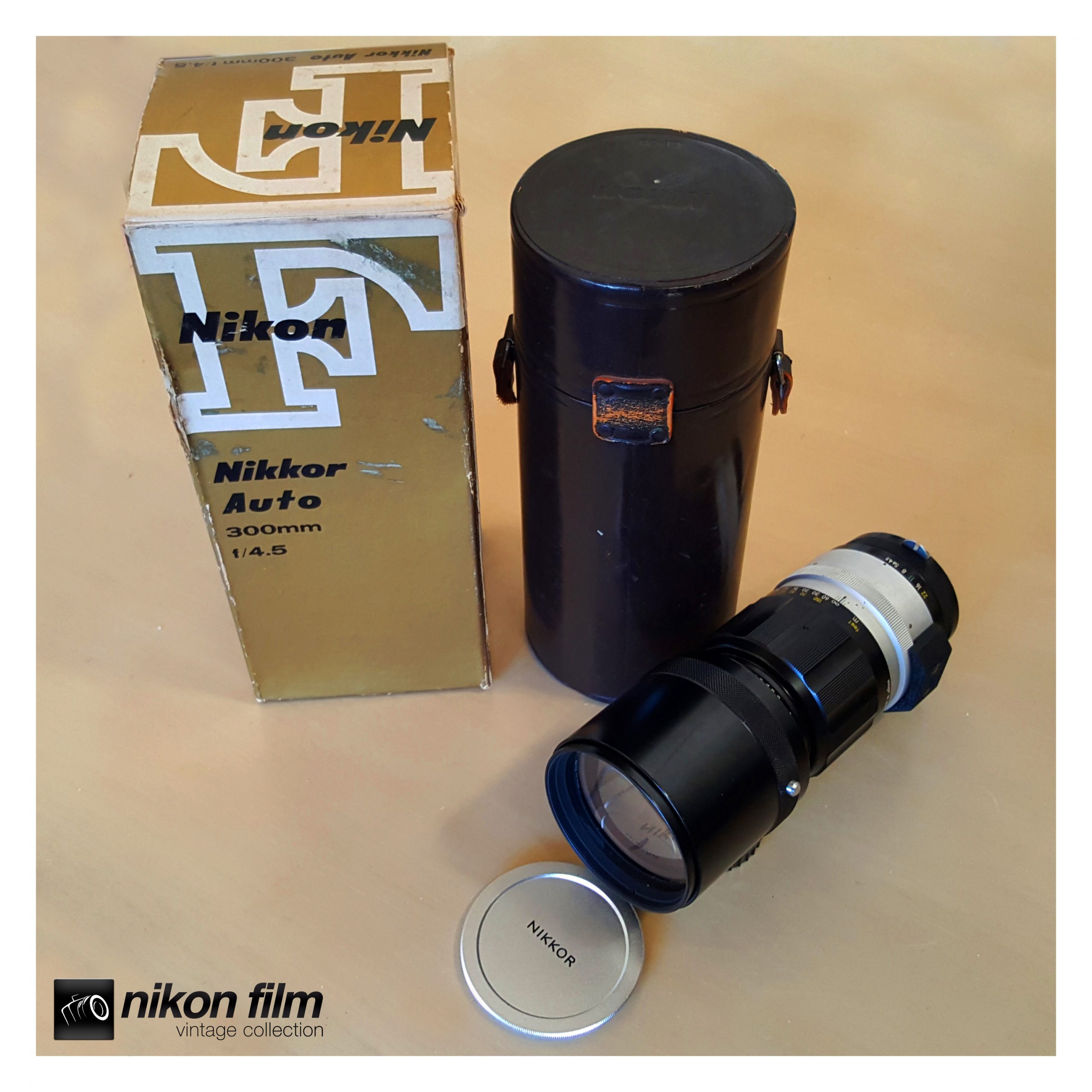 Nikon Nikkor-H Auto 300mm F/4.5 - Case & Boxed -