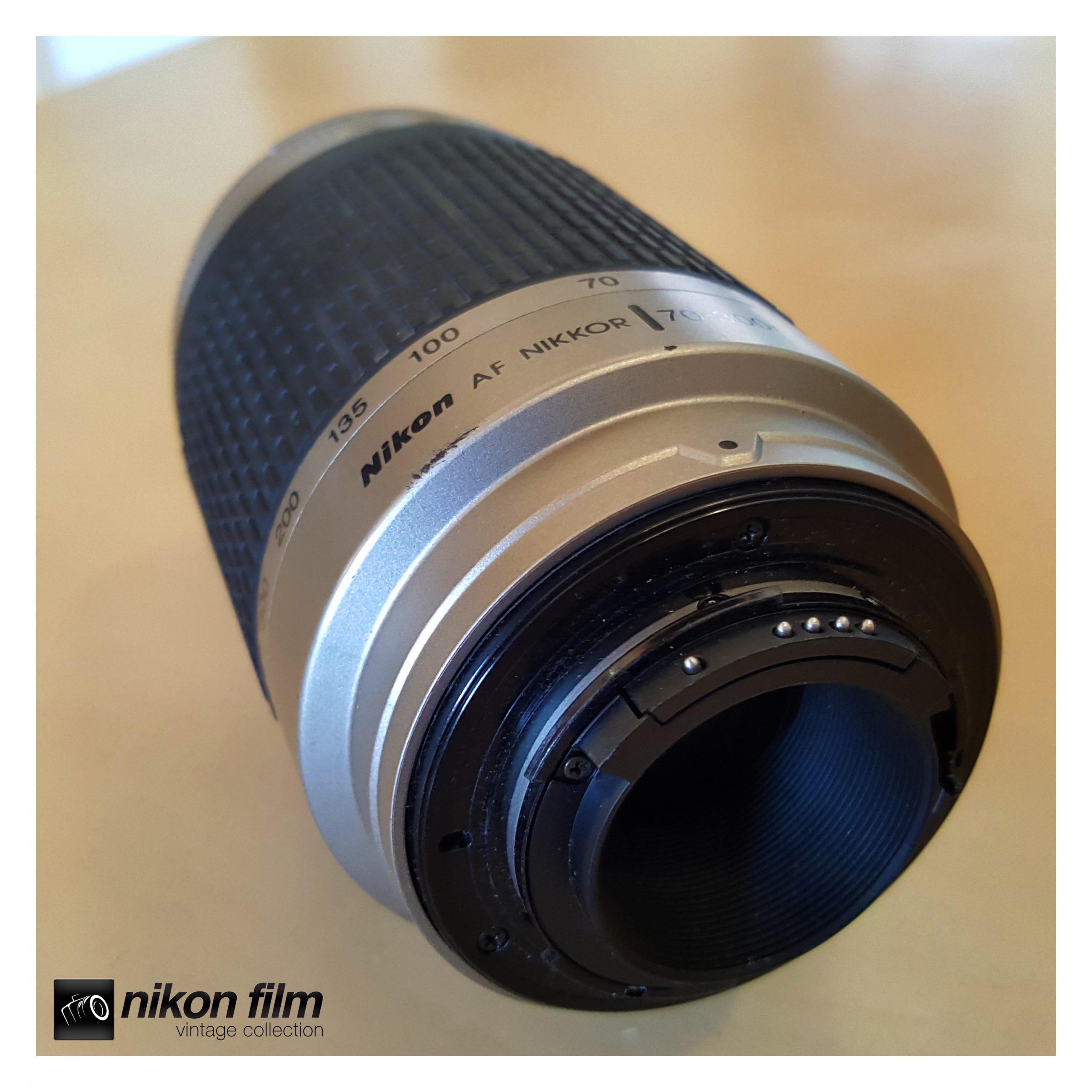 Nikon AF Nikkor 70-300mm F/4-5.6 G -