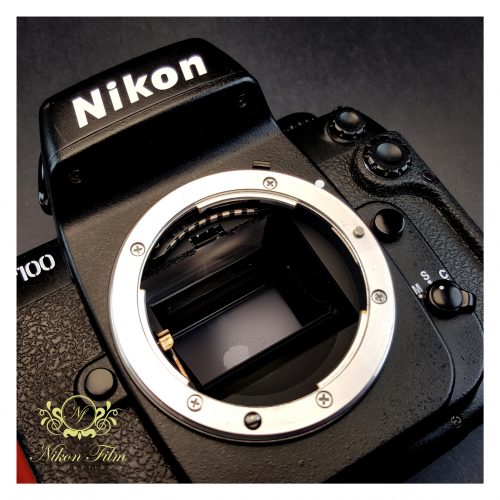 21128-Nikon-F100-Professional-Kit-–-Boxed-2070370-13